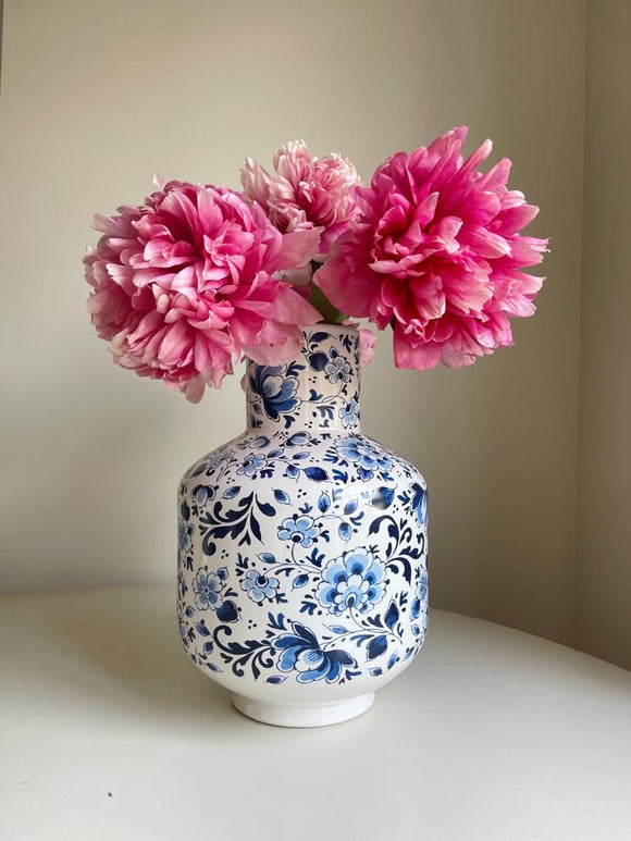 Delfts Blue Vase Tall Ball Flower